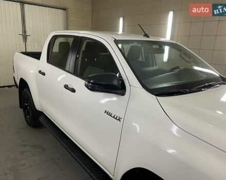Белый Тойота Хайлюкс, объемом двигателя 2.4 л и пробегом 16 тыс. км за 40777 $, фото 8 на Automoto.ua