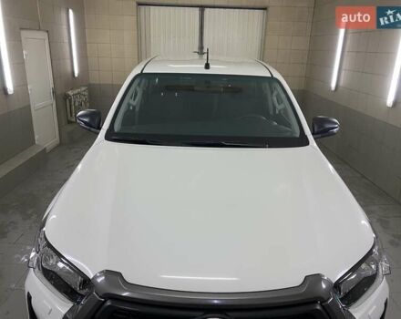 Белый Тойота Хайлюкс, объемом двигателя 2.4 л и пробегом 16 тыс. км за 40777 $, фото 14 на Automoto.ua