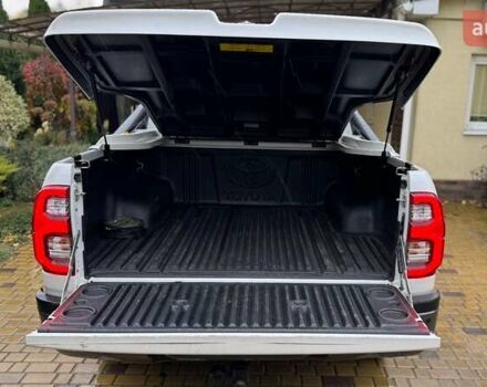 Білий Тойота Хайлюкс, об'ємом двигуна 2.76 л та пробігом 123 тис. км за 42000 $, фото 5 на Automoto.ua