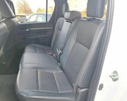 Белый Тойота Хайлюкс, объемом двигателя 2.8 л и пробегом 29 тыс. км за 28000 $, фото 8 на Automoto.ua