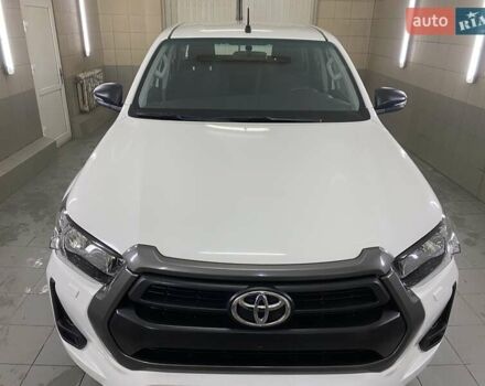 Белый Тойота Хайлюкс, объемом двигателя 2.4 л и пробегом 16 тыс. км за 40777 $, фото 13 на Automoto.ua