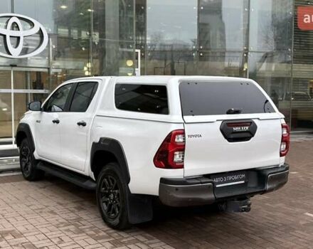 Білий Тойота Хайлюкс, об'ємом двигуна 2.76 л та пробігом 59 тис. км за 46960 $, фото 1 на Automoto.ua