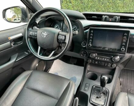 Белый Тойота Хайлюкс, объемом двигателя 2 л и пробегом 19 тыс. км за 26000 $, фото 4 на Automoto.ua