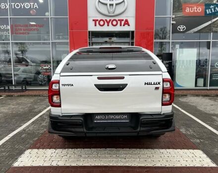Белый Тойота Хайлюкс, объемом двигателя 2.76 л и пробегом 24 тыс. км за 52886 $, фото 6 на Automoto.ua