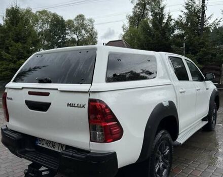 Белый Тойота Хайлюкс, объемом двигателя 2.39 л и пробегом 9 тыс. км за 47000 $, фото 4 на Automoto.ua