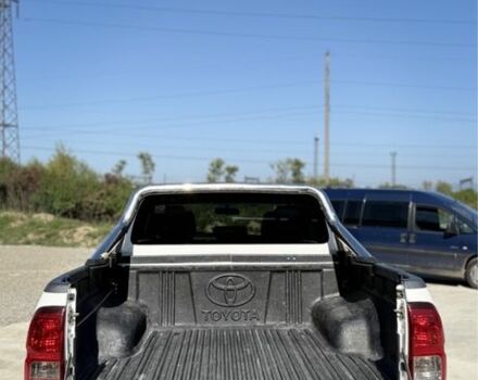 Білий Тойота Хайлюкс, об'ємом двигуна 0 л та пробігом 340 тис. км за 22000 $, фото 6 на Automoto.ua