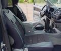 Черный Тойота Хайлюкс, объемом двигателя 2.5 л и пробегом 296 тыс. км за 10000 $, фото 8 на Automoto.ua