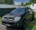 Чорний Тойота Хайлюкс, об'ємом двигуна 2.49 л та пробігом 450 тис. км за 15900 $, фото 1 на Automoto.ua