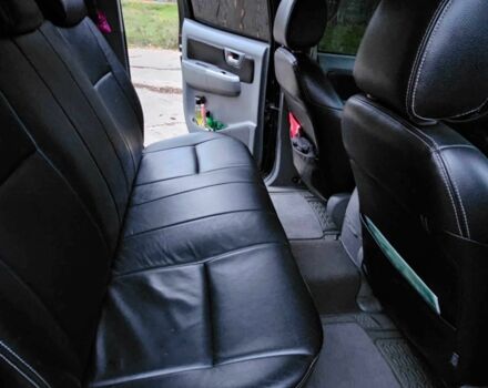 Черный Тойота Хайлюкс, объемом двигателя 2.5 л и пробегом 265 тыс. км за 9000 $, фото 5 на Automoto.ua