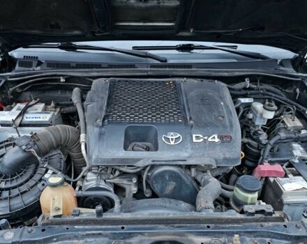 Черный Тойота Хайлюкс, объемом двигателя 2.5 л и пробегом 265 тыс. км за 9000 $, фото 4 на Automoto.ua