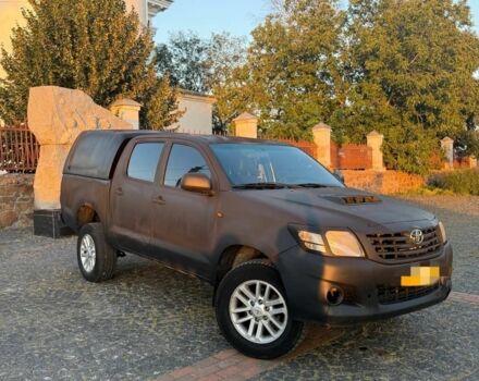 Чорний Тойота Хайлюкс, об'ємом двигуна 2.5 л та пробігом 300 тис. км за 7850 $, фото 1 на Automoto.ua