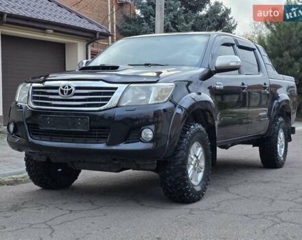 Чорний Тойота Хайлюкс, об'ємом двигуна 2.5 л та пробігом 259 тис. км за 17500 $, фото 7 на Automoto.ua