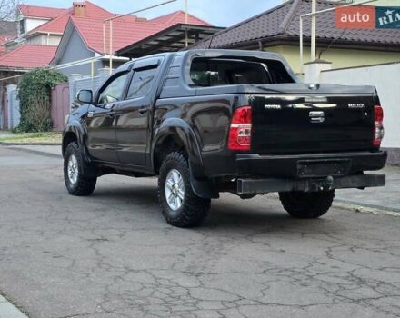 Чорний Тойота Хайлюкс, об'ємом двигуна 2.5 л та пробігом 259 тис. км за 17500 $, фото 13 на Automoto.ua
