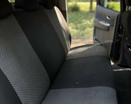 Чорний Тойота Хайлюкс, об'ємом двигуна 2.49 л та пробігом 377 тис. км за 12100 $, фото 11 на Automoto.ua