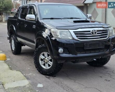 Чорний Тойота Хайлюкс, об'ємом двигуна 2.5 л та пробігом 259 тис. км за 17500 $, фото 5 на Automoto.ua