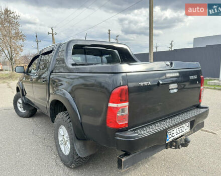 Тойота Хайлюкс 2012 у Миколаєві на Automoto.ua Чорний Тойота Хайлюкс, об'ємом двигуна 2.5 л та пробігом 259 тис. км за 16700 $, фото 6 на Automoto.ua