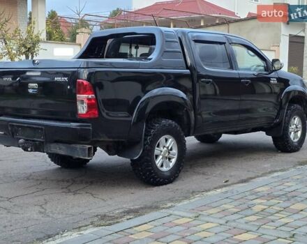 Чорний Тойота Хайлюкс, об'ємом двигуна 2.5 л та пробігом 259 тис. км за 17500 $, фото 9 на Automoto.ua