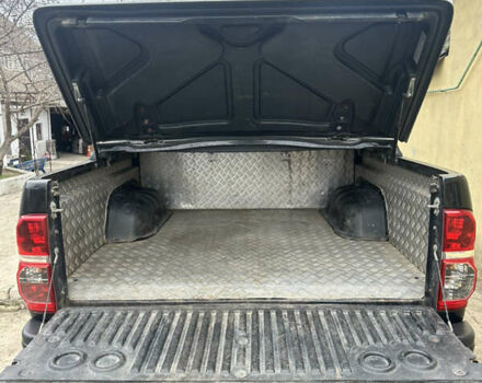 Тойота Хайлюкс 2012 у Миколаєві на Automoto.ua Чорний Тойота Хайлюкс, об'ємом двигуна 2.5 л та пробігом 259 тис. км за 16700 $, фото 13 на Automoto.ua