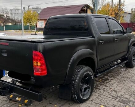 Черный Тойота Хайлюкс, объемом двигателя 2.5 л и пробегом 218 тыс. км за 11000 $, фото 2 на Automoto.ua