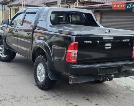 Чорний Тойота Хайлюкс, об'ємом двигуна 2.5 л та пробігом 259 тис. км за 17500 $, фото 11 на Automoto.ua