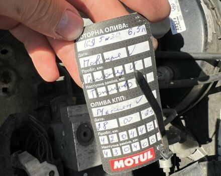 Черный Тойота Хайлюкс, объемом двигателя 2.5 л и пробегом 434 тыс. км за 10000 $, фото 4 на Automoto.ua