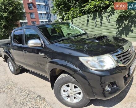 Чорний Тойота Хайлюкс, об'ємом двигуна 2.5 л та пробігом 165 тис. км за 18400 $, фото 2 на Automoto.ua