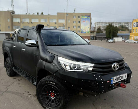 Чорний Тойота Хайлюкс, об'ємом двигуна 2.76 л та пробігом 397 тис. км за 30000 $, фото 4 на Automoto.ua