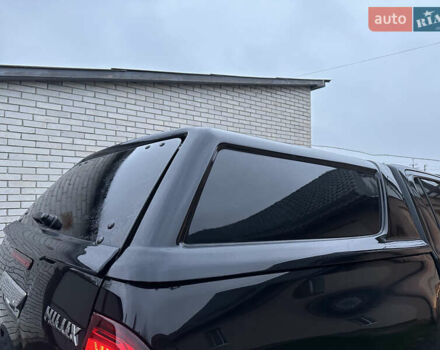 Черный Тойота Хайлюкс, объемом двигателя 2.8 л и пробегом 290 тыс. км за 23600 $, фото 10 на Automoto.ua