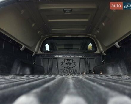 Тойота Хайлюкс 2017 в Черкассах на Automoto.ua Черный Тойота Хайлюкс, объемом двигателя 2.76 л и пробегом 290 тыс. км за 20000 $, фото 9 на Automoto.ua