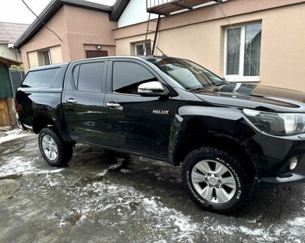 Черный Тойота Хайлюкс, объемом двигателя 2.8 л и пробегом 250 тыс. км за 23500 $, фото 2 на Automoto.ua