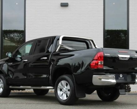 Чорний Тойота Хайлюкс, об'ємом двигуна 2.4 л та пробігом 68 тис. км за 8000 $, фото 3 на Automoto.ua