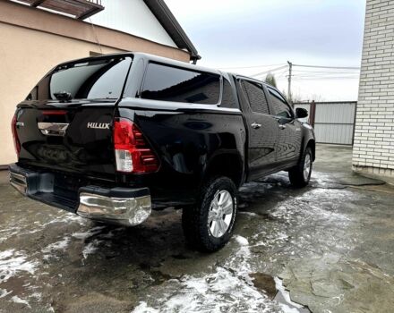Черный Тойота Хайлюкс, объемом двигателя 2.8 л и пробегом 250 тыс. км за 23500 $, фото 3 на Automoto.ua