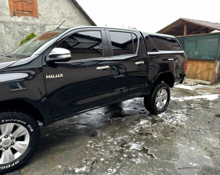 Черный Тойота Хайлюкс, объемом двигателя 2.8 л и пробегом 250 тыс. км за 23500 $, фото 6 на Automoto.ua