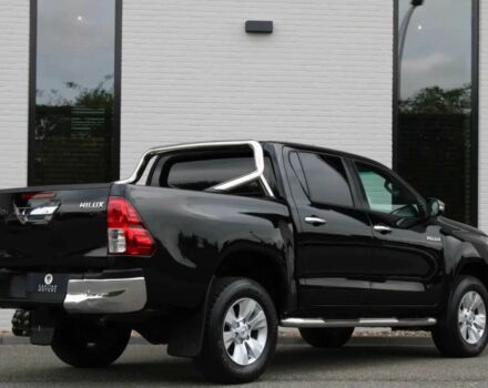 Чорний Тойота Хайлюкс, об'ємом двигуна 2.4 л та пробігом 68 тис. км за 8000 $, фото 4 на Automoto.ua