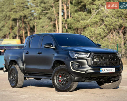 Черный Тойота Хайлюкс, объемом двигателя 2.76 л и пробегом 5 тыс. км за 64500 $, фото 20 на Automoto.ua