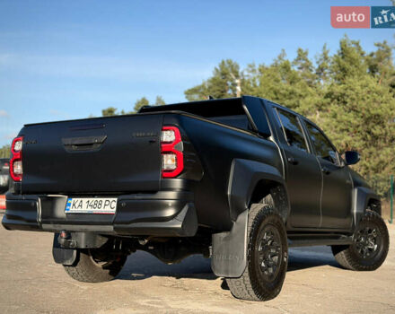 Черный Тойота Хайлюкс, объемом двигателя 2.76 л и пробегом 5 тыс. км за 64500 $, фото 26 на Automoto.ua