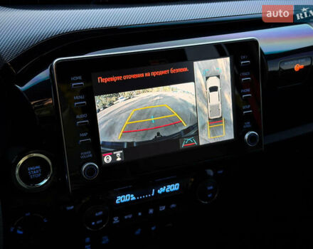 Черный Тойота Хайлюкс, объемом двигателя 2.76 л и пробегом 5 тыс. км за 64500 $, фото 59 на Automoto.ua