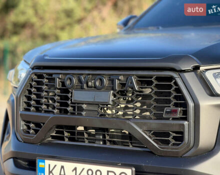 Черный Тойота Хайлюкс, объемом двигателя 2.76 л и пробегом 5 тыс. км за 64500 $, фото 14 на Automoto.ua