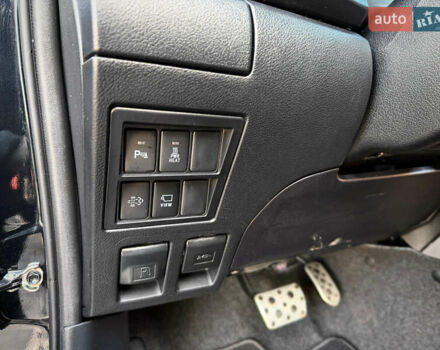 Черный Тойота Хайлюкс, объемом двигателя 2.76 л и пробегом 5 тыс. км за 64500 $, фото 50 на Automoto.ua