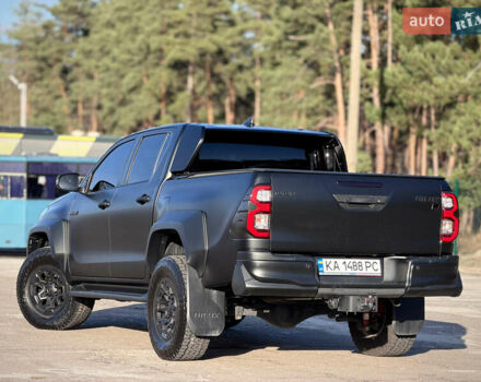 Черный Тойота Хайлюкс, объемом двигателя 2.76 л и пробегом 5 тыс. км за 64500 $, фото 37 на Automoto.ua