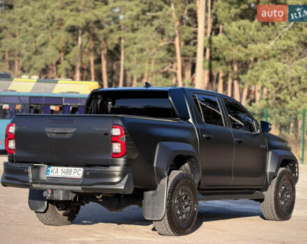 Черный Тойота Хайлюкс, объемом двигателя 2.76 л и пробегом 5 тыс. км за 64500 $, фото 21 на Automoto.ua