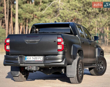 Черный Тойота Хайлюкс, объемом двигателя 2.76 л и пробегом 5 тыс. км за 64500 $, фото 27 на Automoto.ua