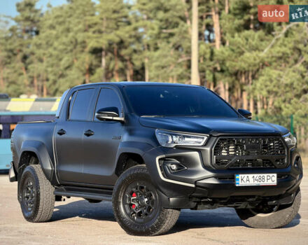 Черный Тойота Хайлюкс, объемом двигателя 2.76 л и пробегом 5 тыс. км за 64500 $, фото 22 на Automoto.ua