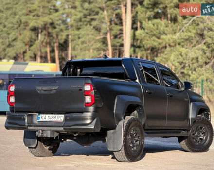 Черный Тойота Хайлюкс, объемом двигателя 2.76 л и пробегом 5 тыс. км за 64500 $, фото 12 на Automoto.ua