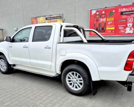 Черный Тойота Хайлюкс, объемом двигателя 2.5 л и пробегом 230 тыс. км за 2950 $, фото 3 на Automoto.ua