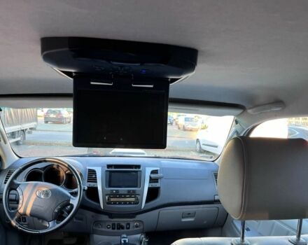 Черный Тойота Хайлюкс, объемом двигателя 3 л и пробегом 219 тыс. км за 4500 $, фото 7 на Automoto.ua