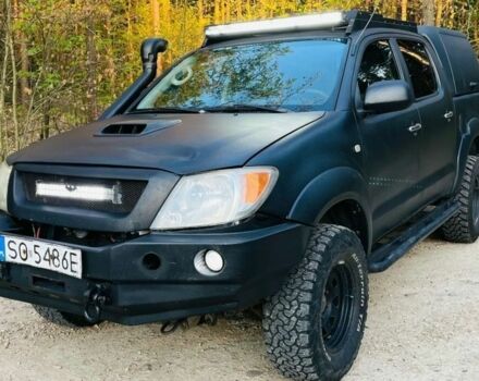 Чорний Тойота Хайлюкс, об'ємом двигуна 2.5 л та пробігом 200 тис. км за 3700 $, фото 1 на Automoto.ua
