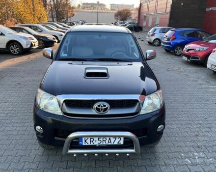 Черный Тойота Хайлюкс, объемом двигателя 3 л и пробегом 219 тыс. км за 4500 $, фото 1 на Automoto.ua