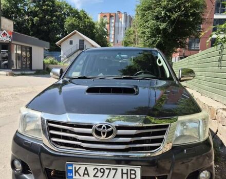 Чорний Тойота Хайлюкс, об'ємом двигуна 2.5 л та пробігом 165 тис. км за 18400 $, фото 1 на Automoto.ua