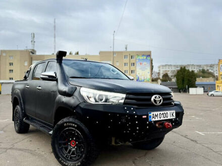 Чорний Тойота Хайлюкс, об'ємом двигуна 2.76 л та пробігом 397 тис. км за 30000 $, фото 1 на Automoto.ua